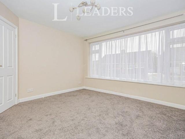2 bedroom bungalow to rent
