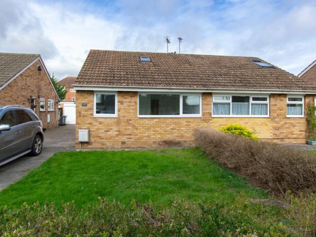 2 bedroom Bungalow To Rent