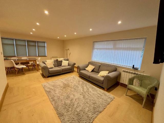2 bedroom bungalow to rent