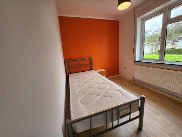 2 bedroom bungalow to rent
