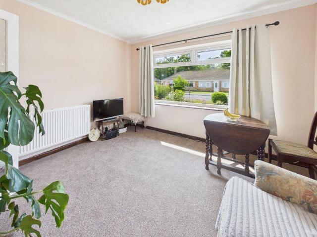 2 bedroom bungalow to rent