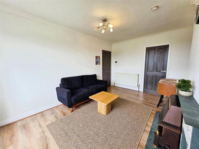 2 bedroom bungalow to rent