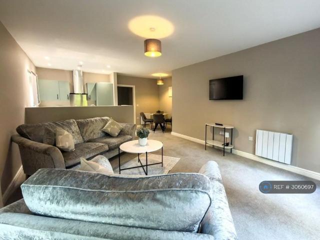 2 bedroom bungalow to rent