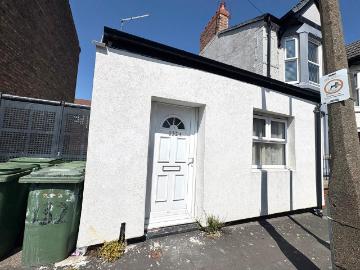 2 bedroom bungalow to rent