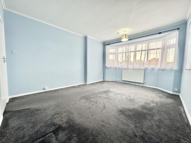 2 bedroom bungalow to rent