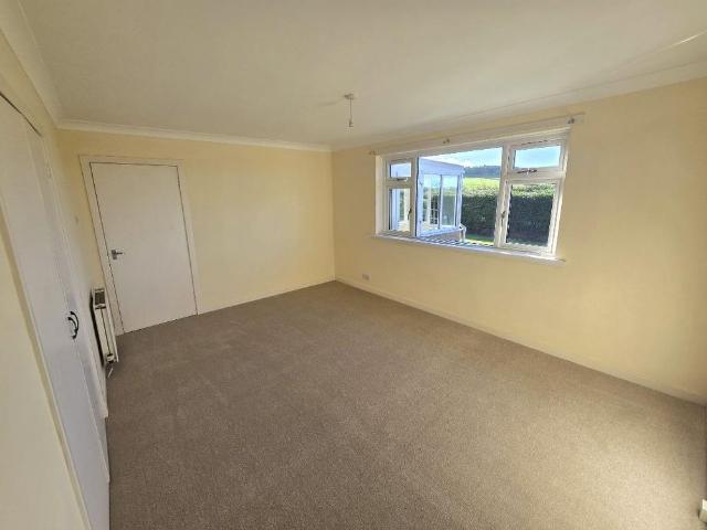 2 bedroom bungalow to rent