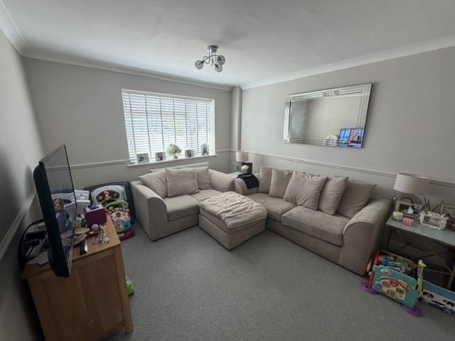 2 bedroom bungalow to rent