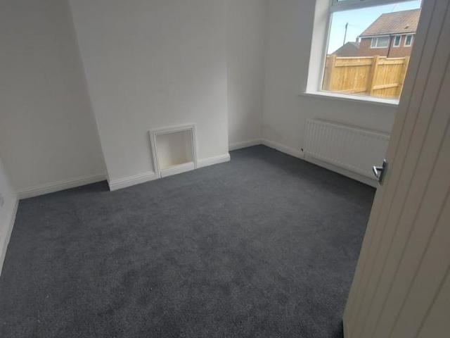 2 bedroom bungalow to rent