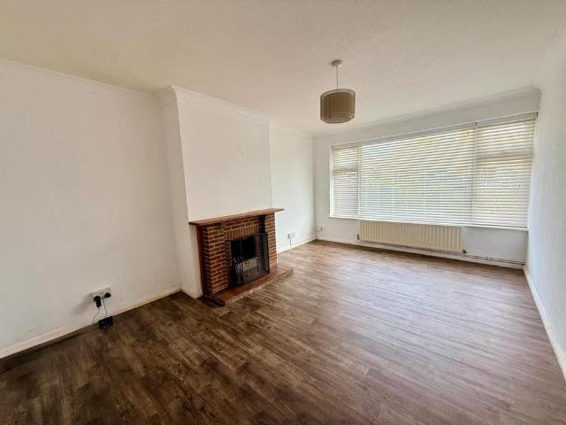 2 bedroom bungalow to rent