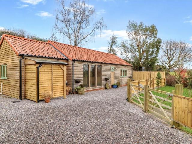 2 bedroom bungalow to rent