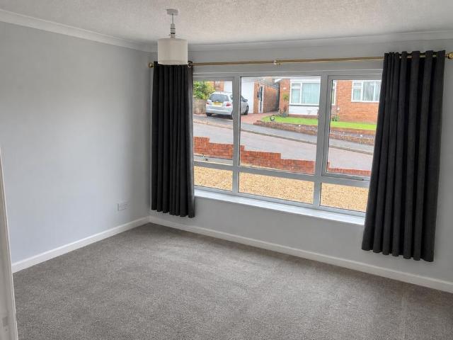2 bedroom bungalow to rent
