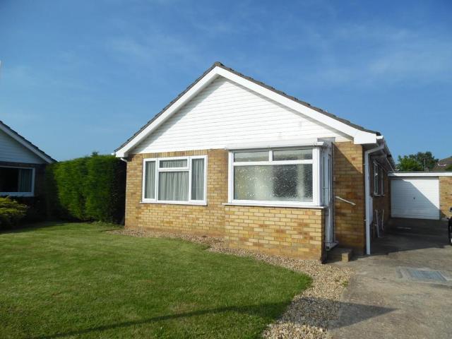 2 bedroom bungalow to rent