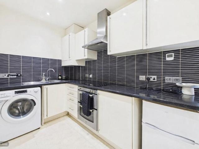 2 bedroom bungalow to rent