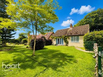 2 bedroom bungalow to rent