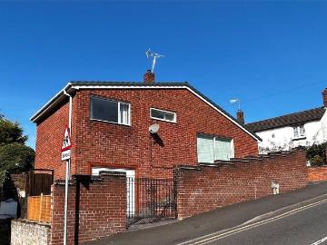 2 bedroom bungalow to rent