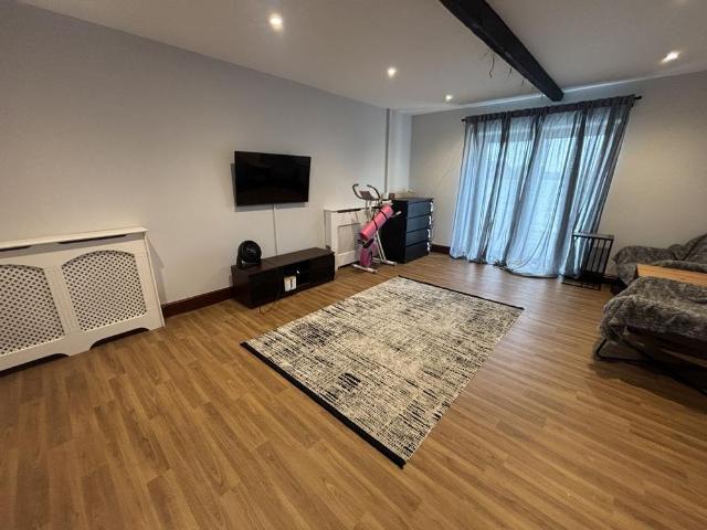 2 bedroom bungalow to rent