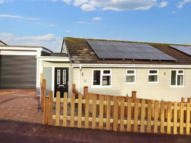 2 bedroom bungalow to rent