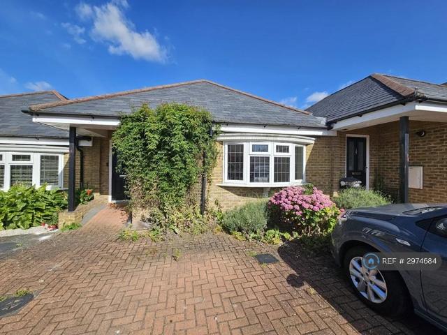 2 bedroom bungalow to rent