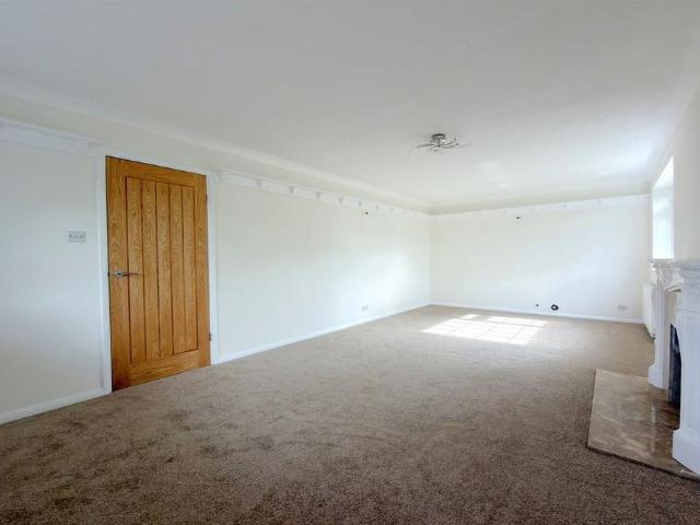 2 bedroom bungalow to rent