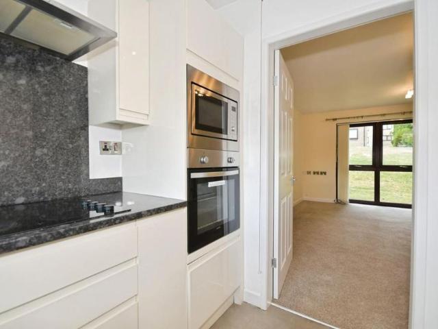 2 bedroom bungalow to rent