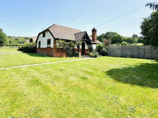 2 bedroom bungalow to rent