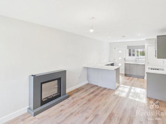 2 bedroom bungalow to rent