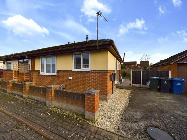 2 bedroom bungalow to rent