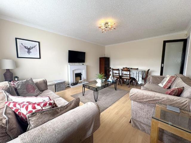 2 bedroom bungalow to rent
