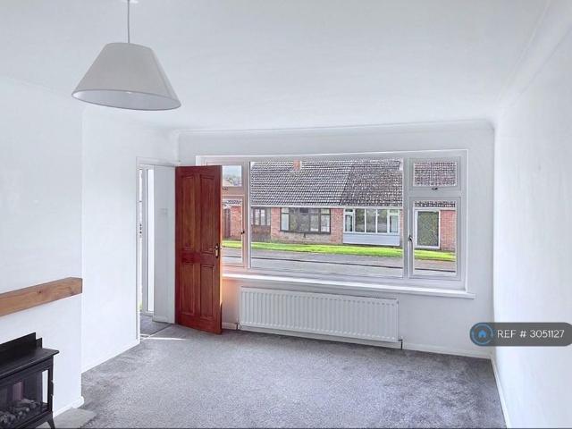 2 bedroom bungalow to rent