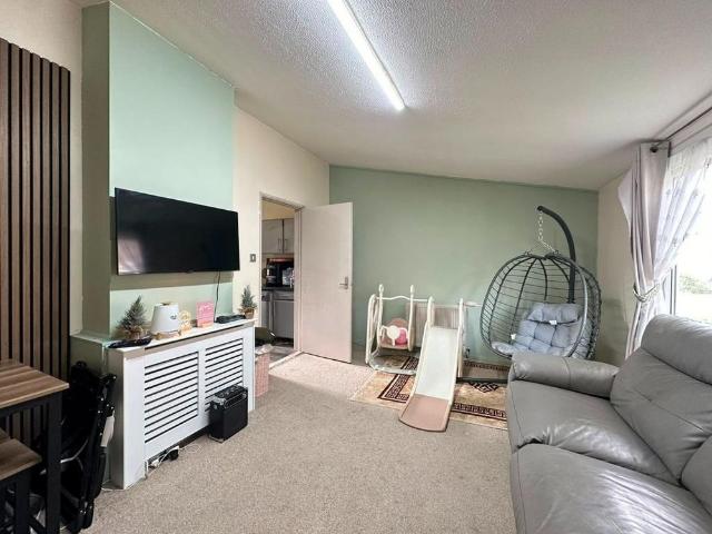2 bedroom bungalow to rent