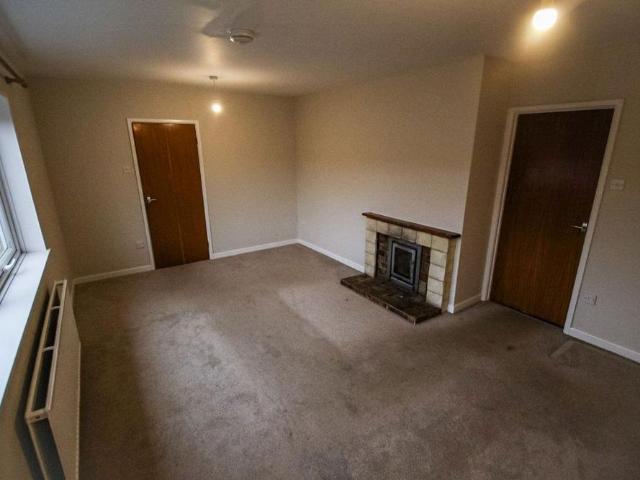 2 bedroom bungalow to rent