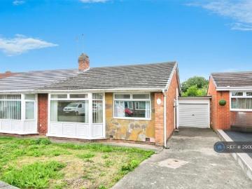 2 bedroom bungalow to rent