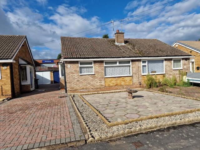 2 bedroom bungalow to rent