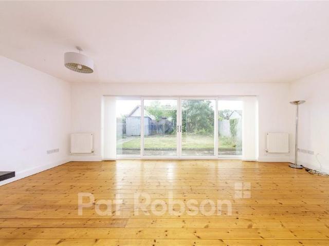 2 bedroom bungalow to rent