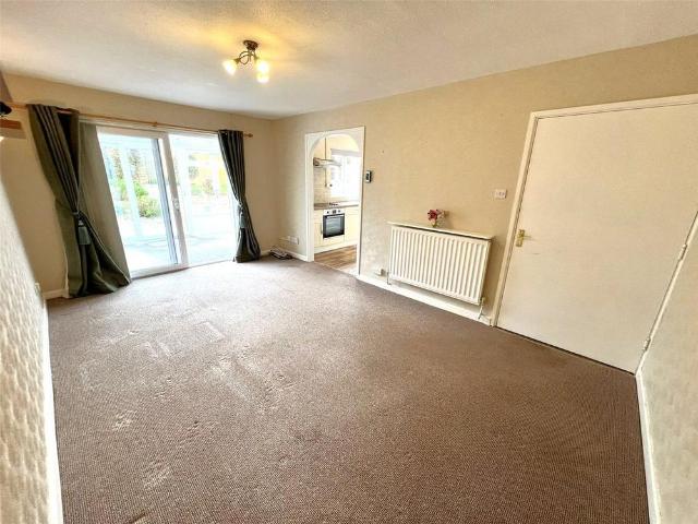 2 bedroom bungalow to rent