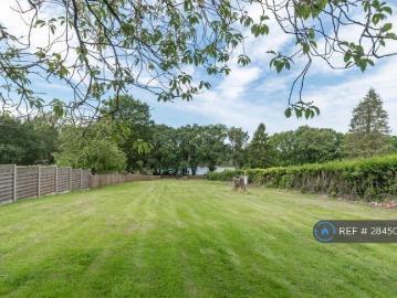 2 bedroom bungalow to rent