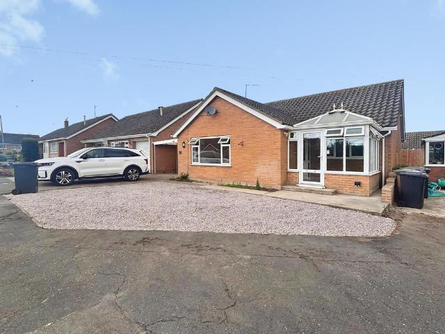 2 bedroom bungalow to rent