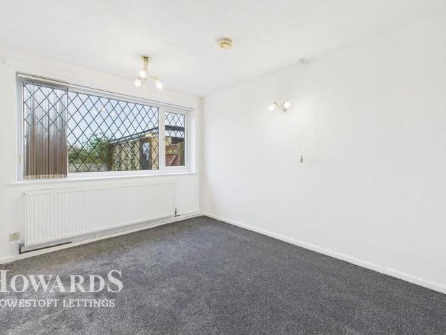 2 bedroom bungalow to rent