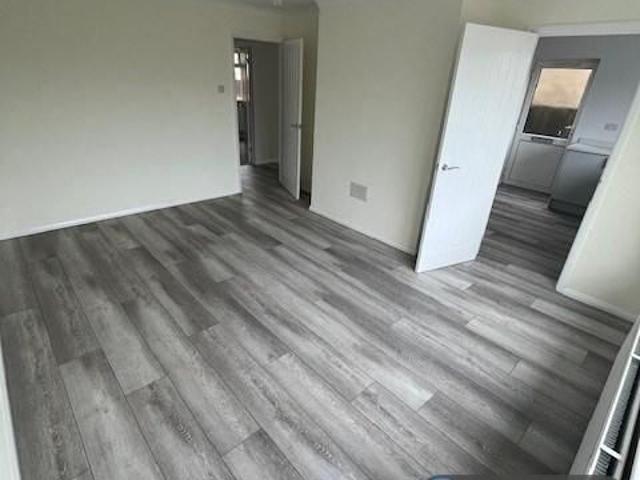 2 bedroom bungalow to rent