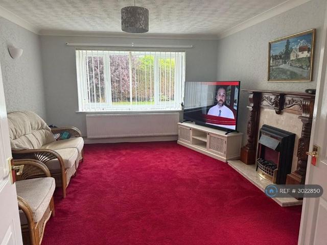 2 bedroom bungalow to rent