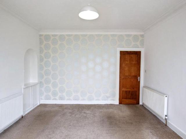 2 bedroom bungalow to rent