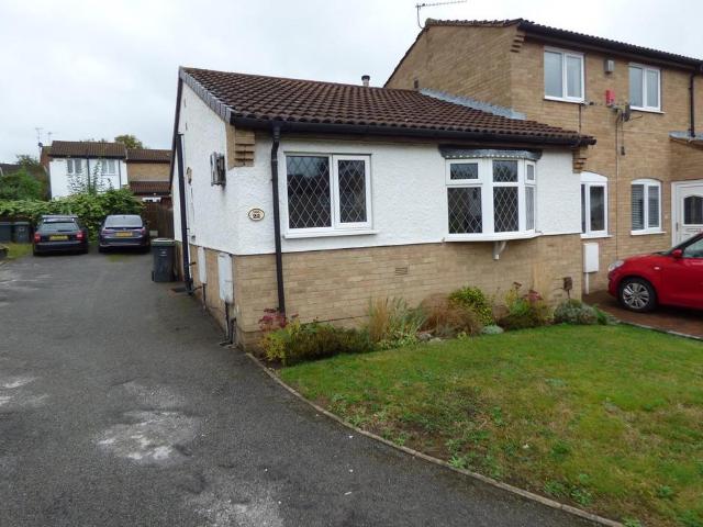 2 bedroom bungalow to rent