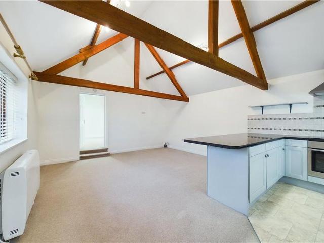2 bedroom bungalow to rent