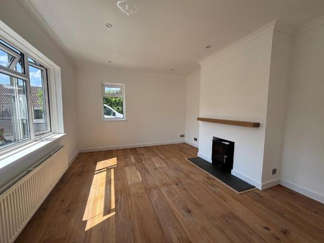 2 bedroom bungalow to rent
