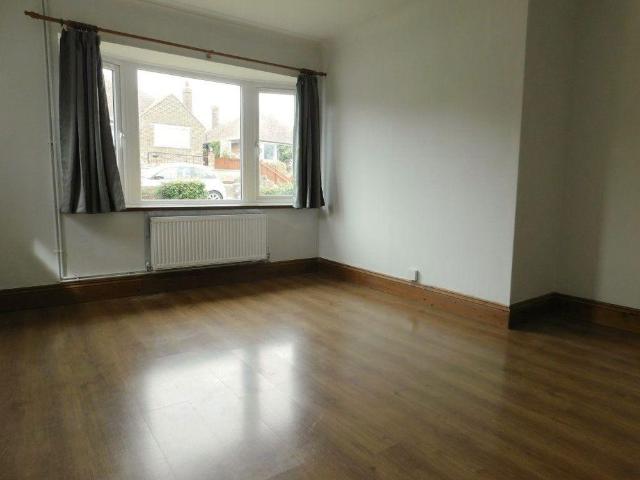 2 bedroom bungalow to rent