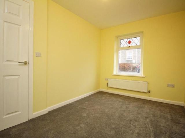 2 bedroom bungalow to rent