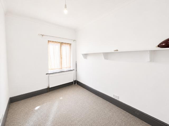 2 bedroom bungalow to rent
