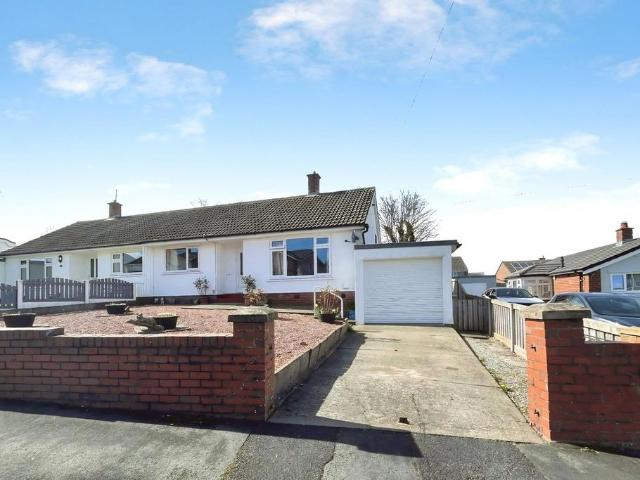 2 bedroom bungalow to rent
