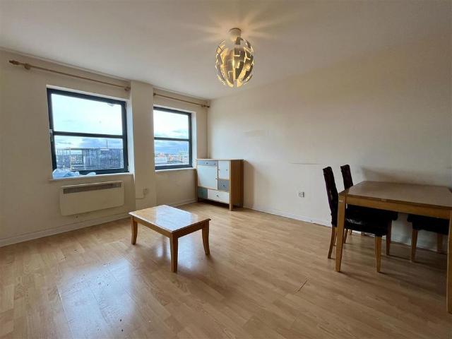 2 bedroom apartment to rent