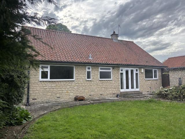 2 bedroom bungalow to rent